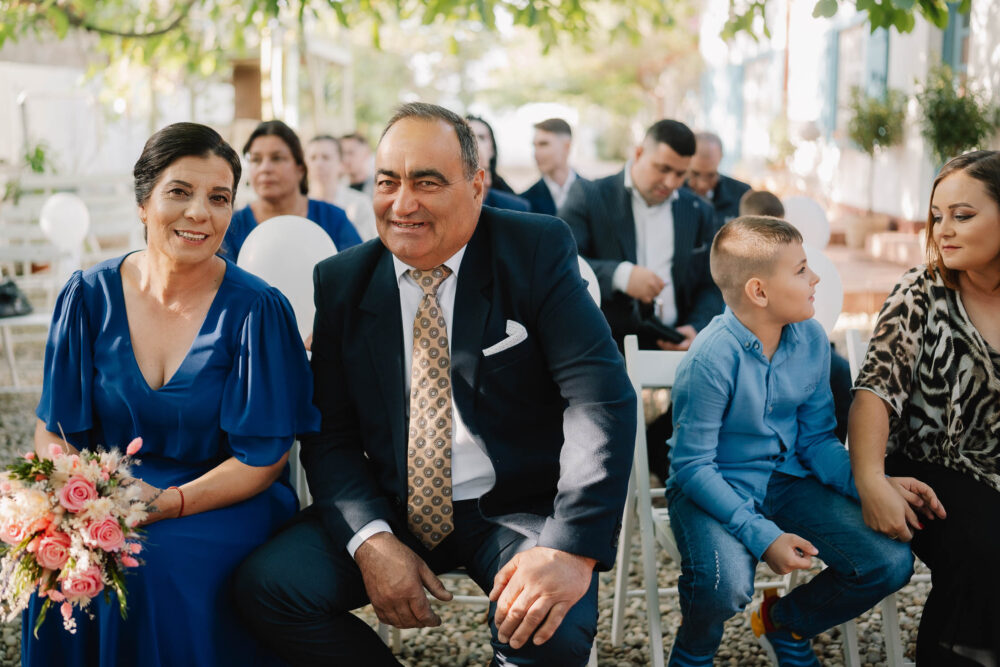 Ceremonia în aer liber cu decor elegant, The Wedding House, fotograf București