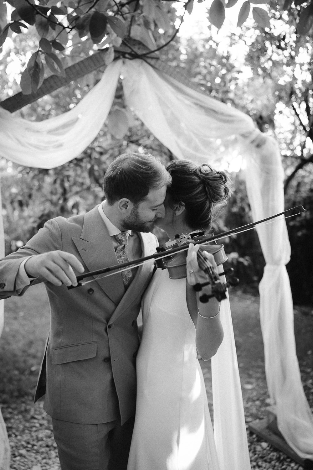 Lavinia și Daniel în ședință foto la The Wedding House, fotograf nuntă București