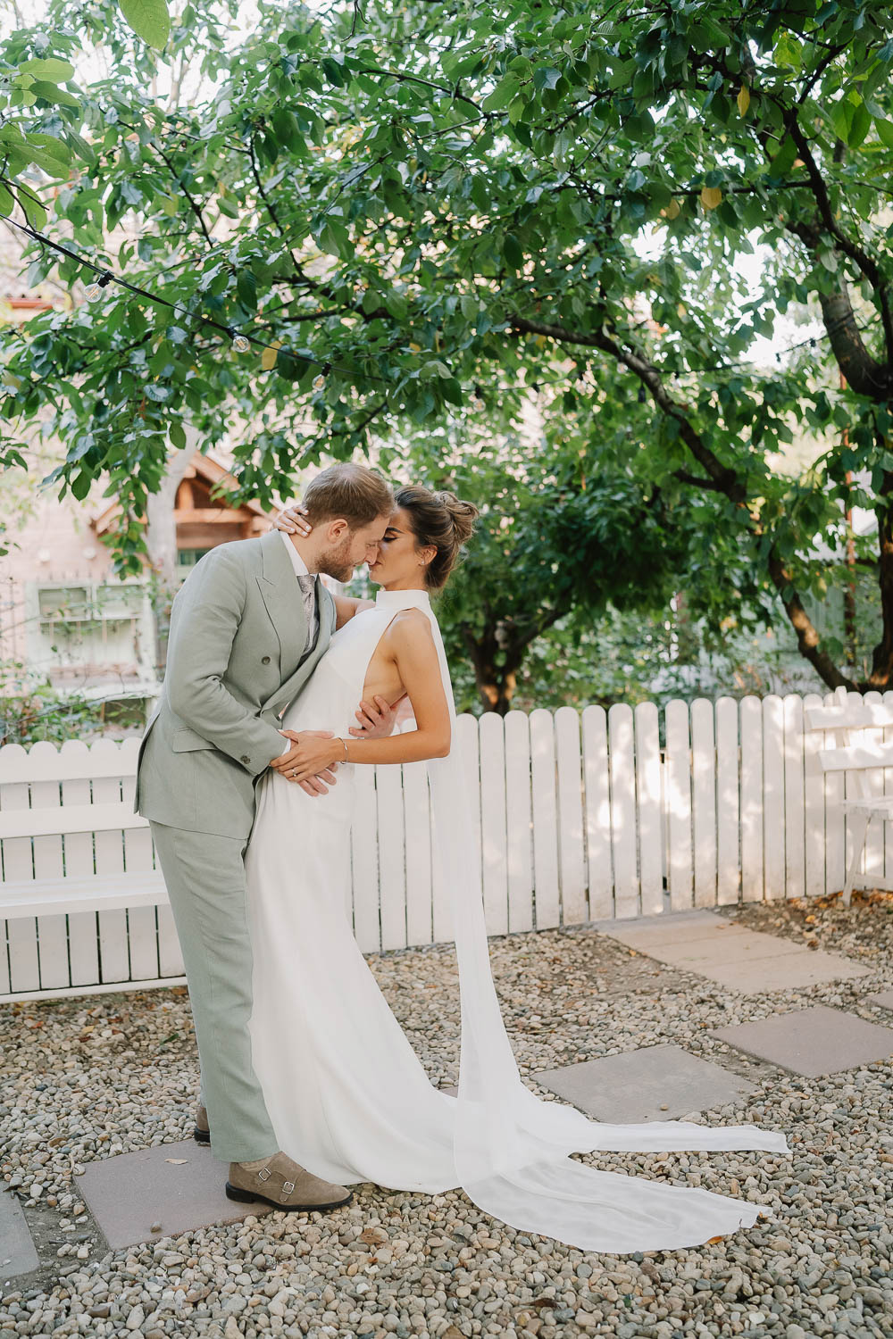 Lavinia și Daniel în ședință foto la The Wedding House, fotograf nuntă București